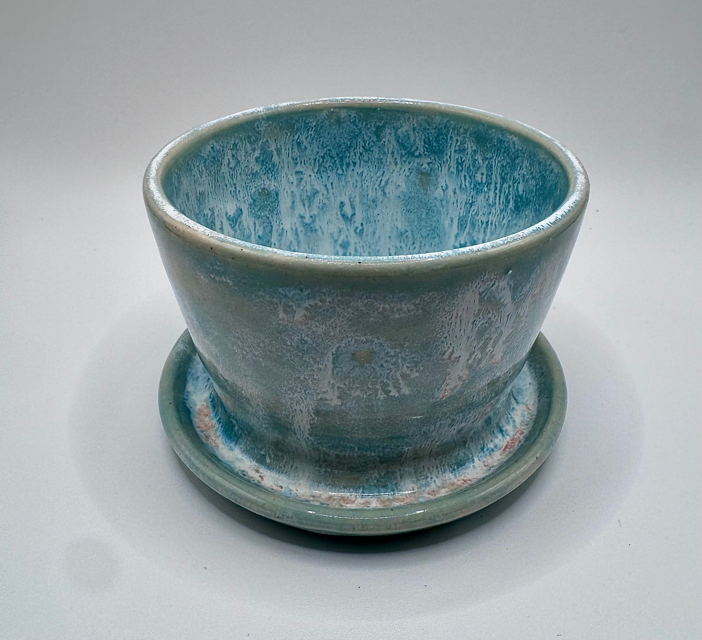 Coastal Charm Planter (tray attached to planter with drainage holes)